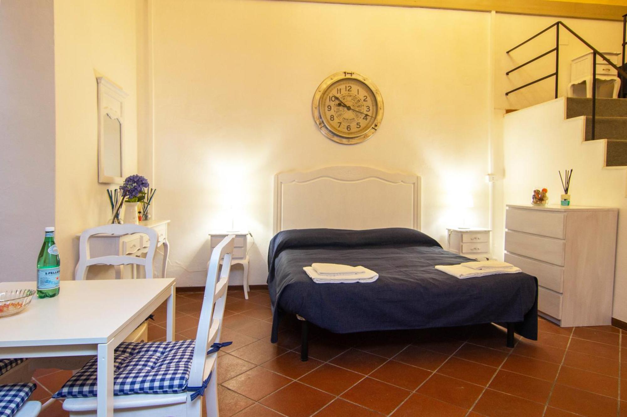 Nel Cuore Di PisaMonolocale In Palazzo Storico. Buitenkant foto
